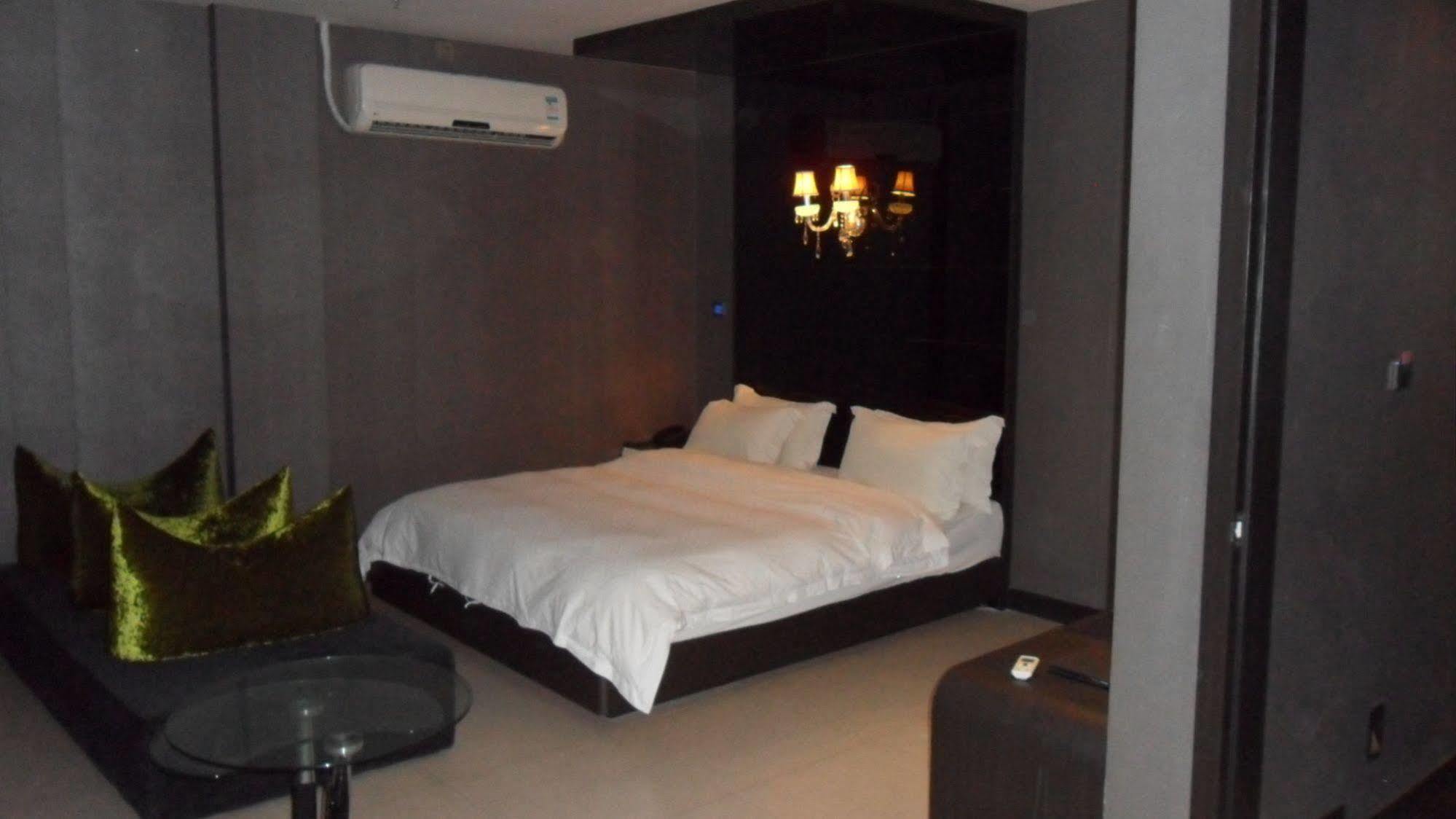 Qingdao Heng Bo Hotel Dış mekan fotoğraf