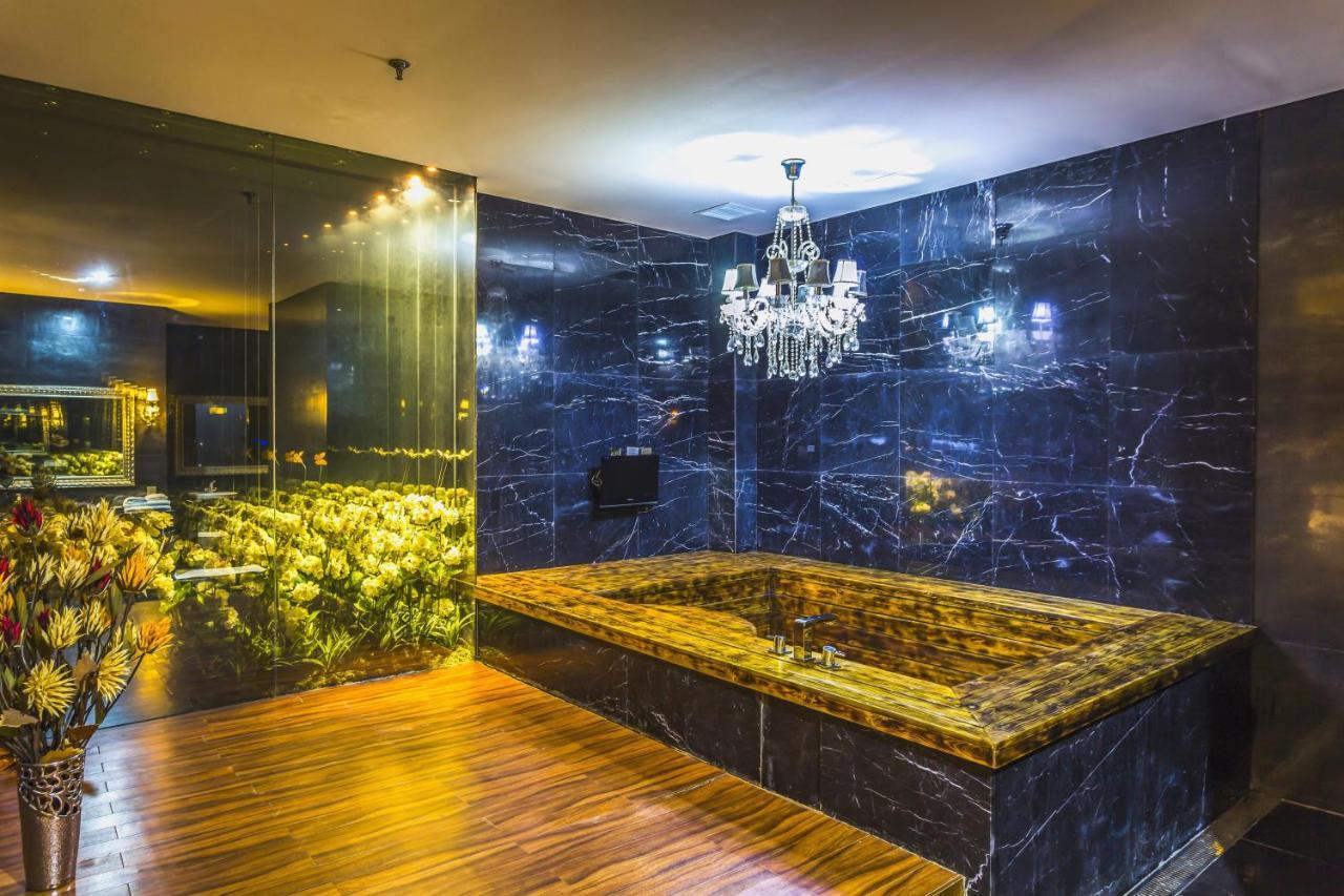 Qingdao Heng Bo Hotel Dış mekan fotoğraf